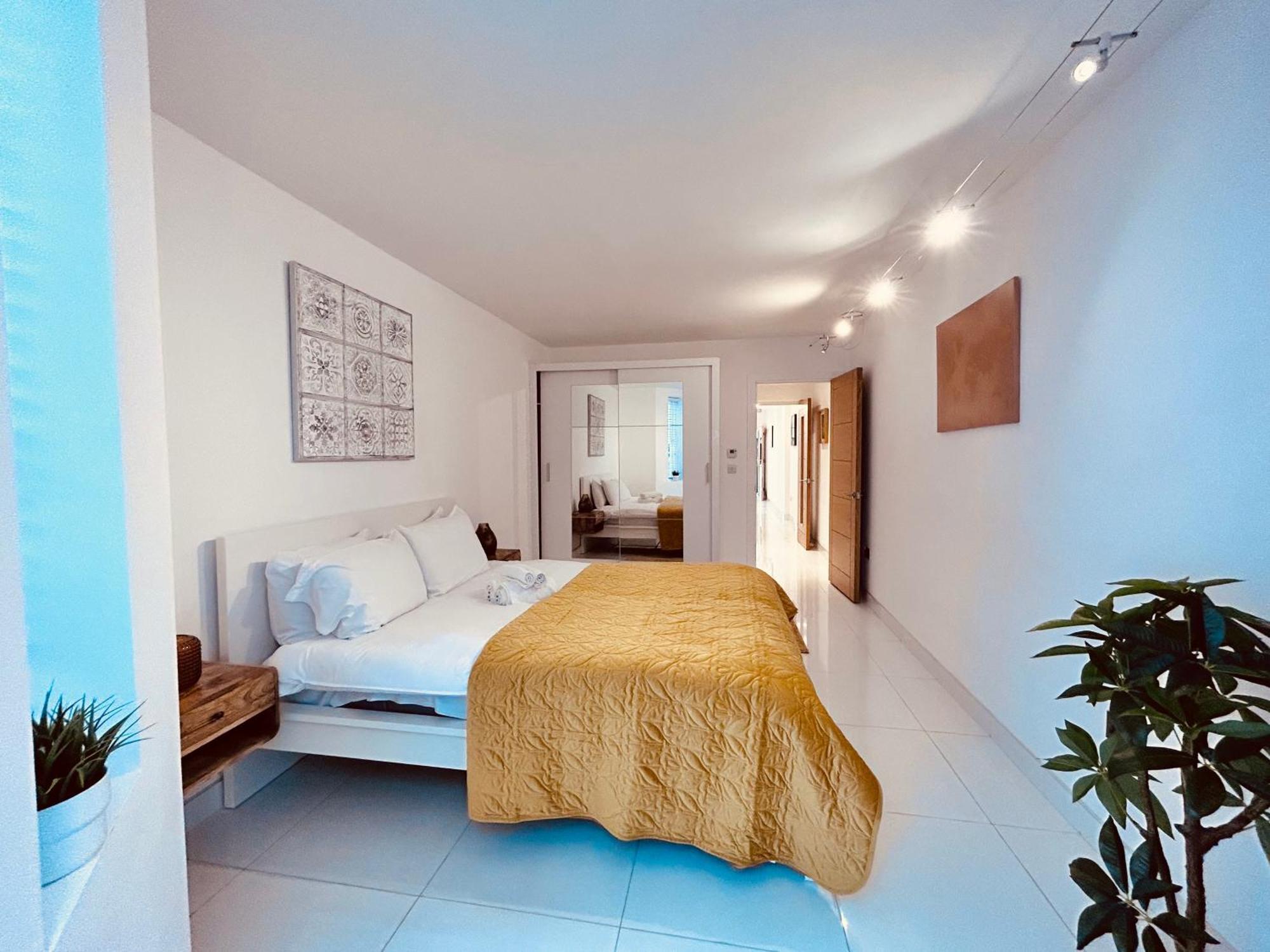 Stunning Spacious B.Apt. Slps.4 ロンドン エクステリア 写真